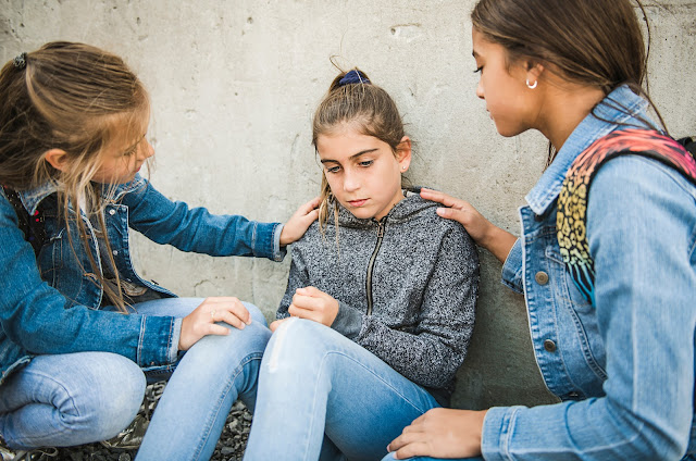 7 Types of Bullying and Warning Signs